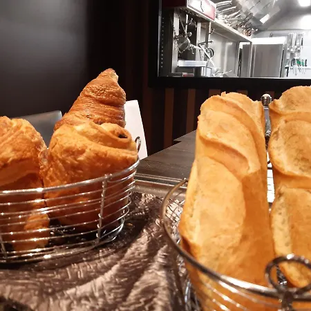 Ξενοδοχείο La Papillote Charleville-Mézières